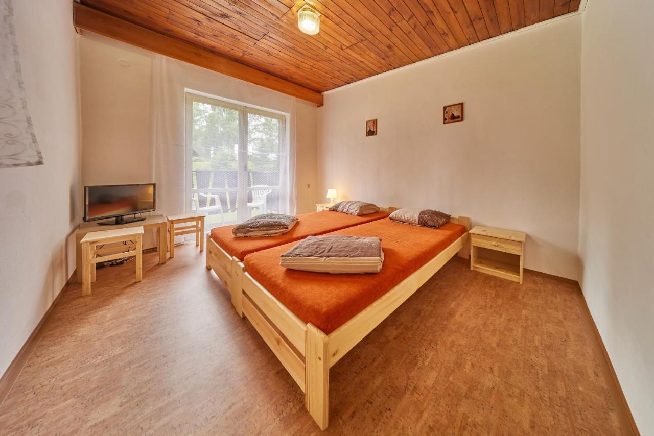 Отель Camp Dolce Трутнов Экстерьер фото